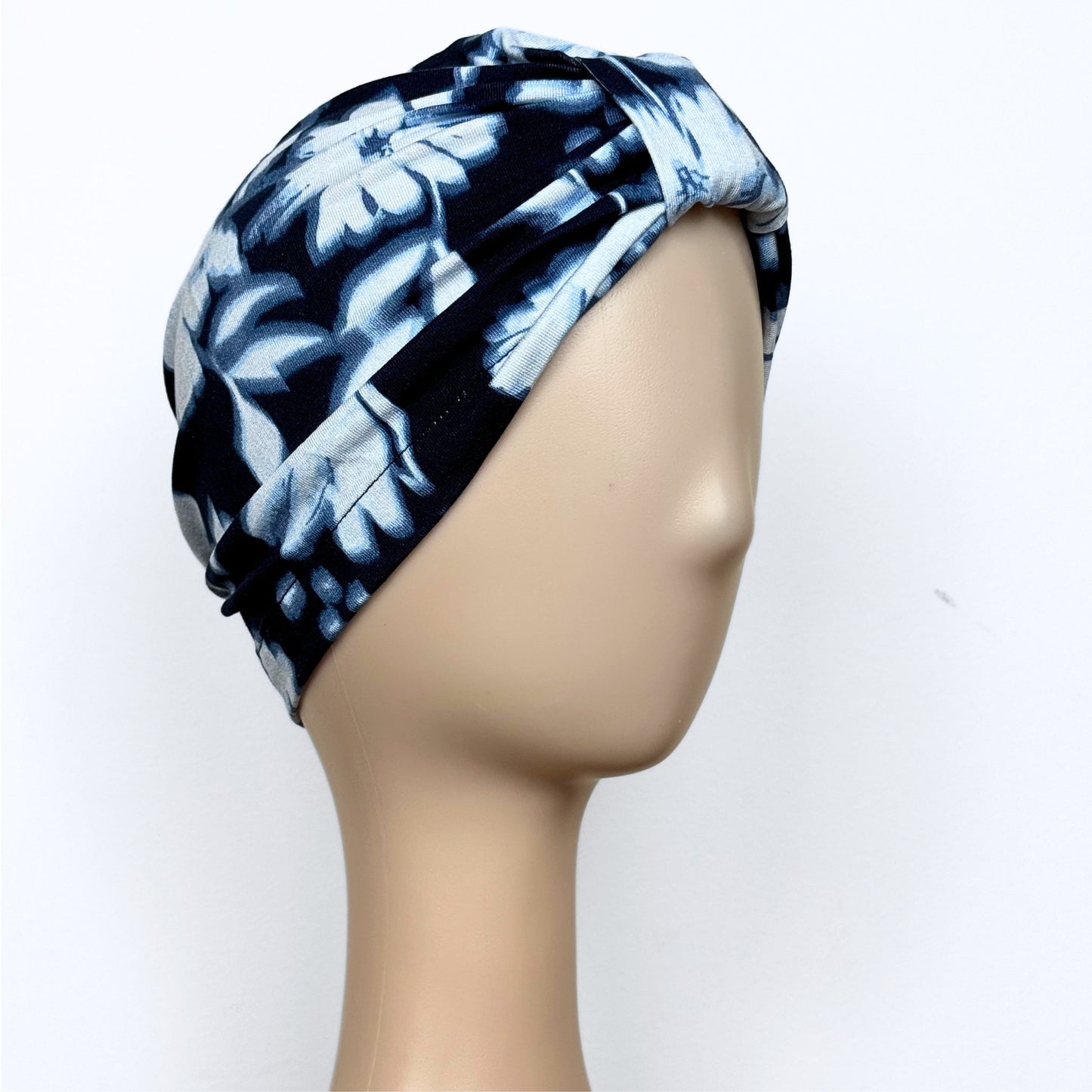 Soft Petals Blue Bow Cap
