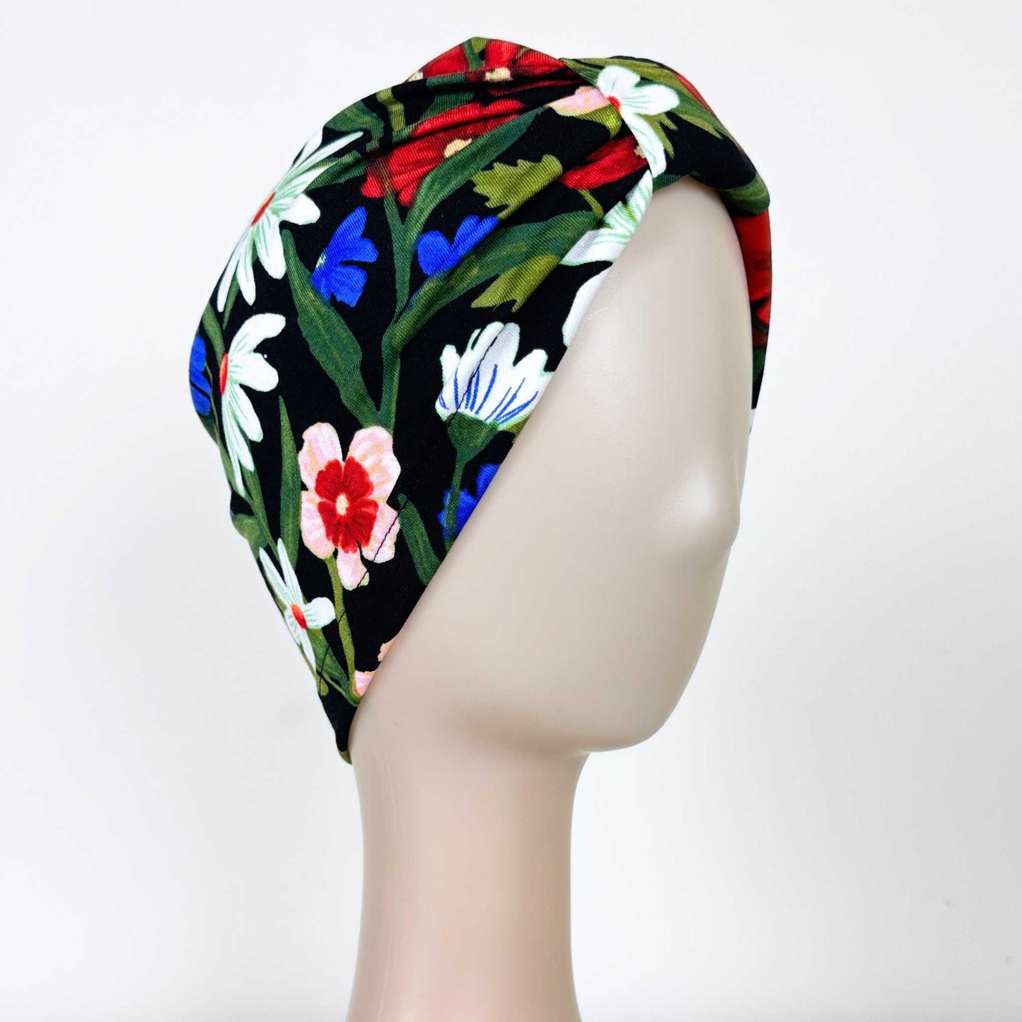 Black Flowers Bow Cap