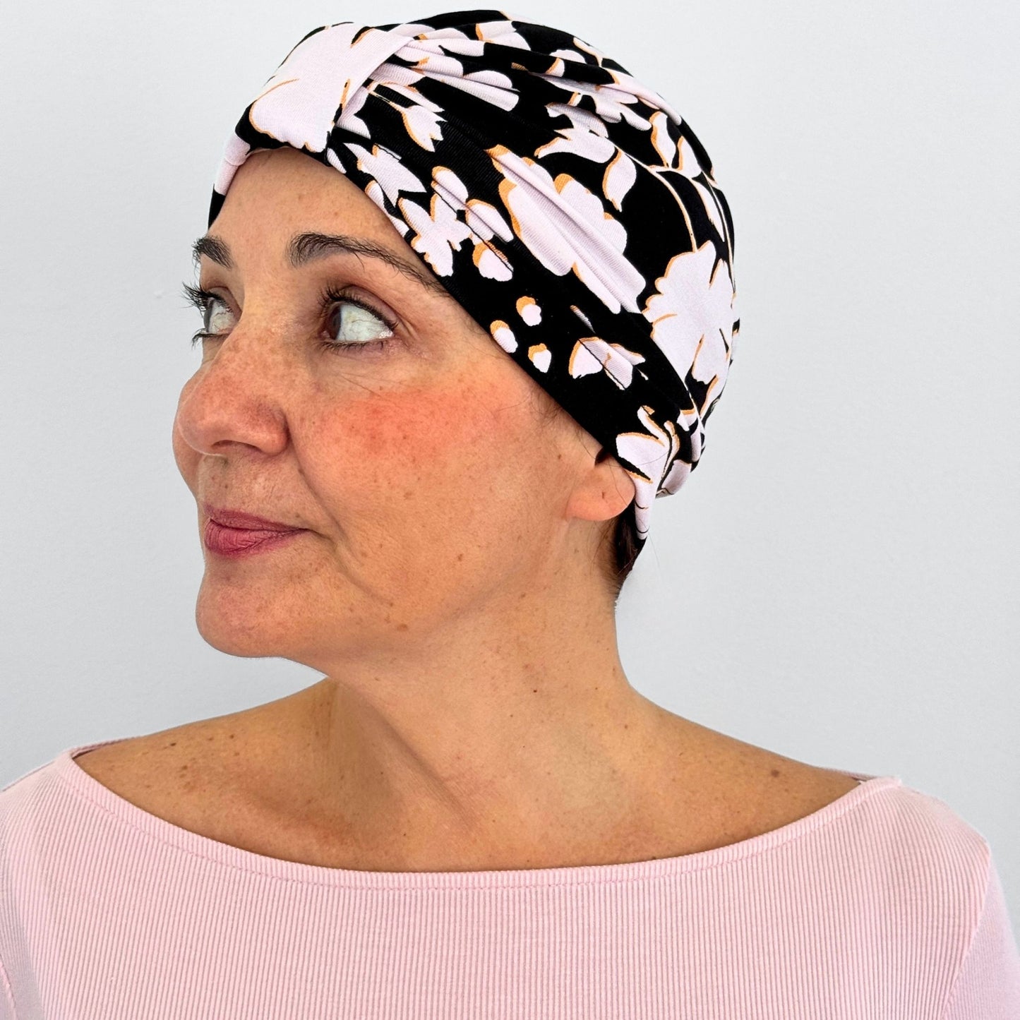 Soft Petals Bow Cap